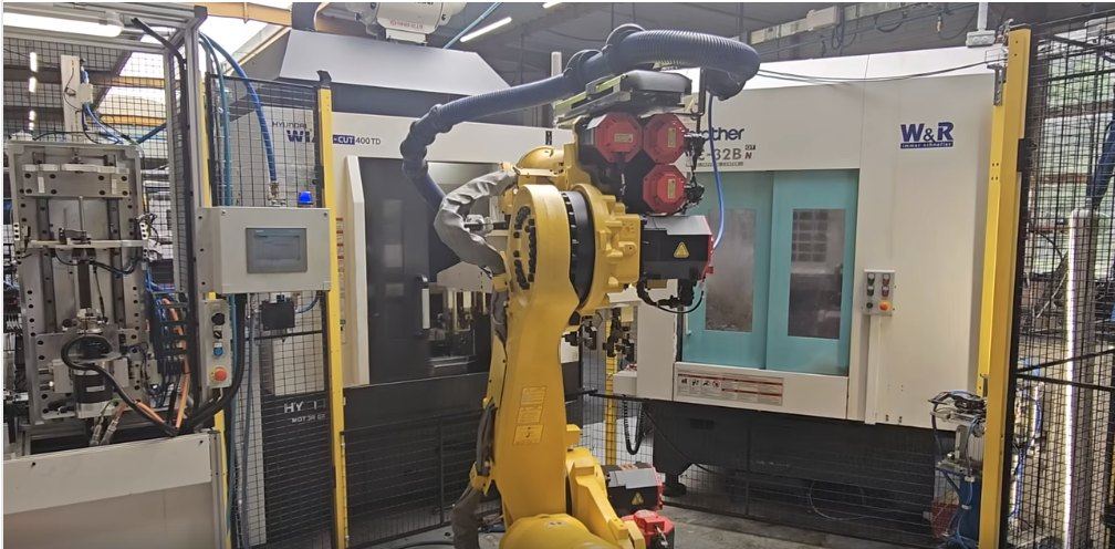 Robot Fanuc chargeant des centres d'usinage